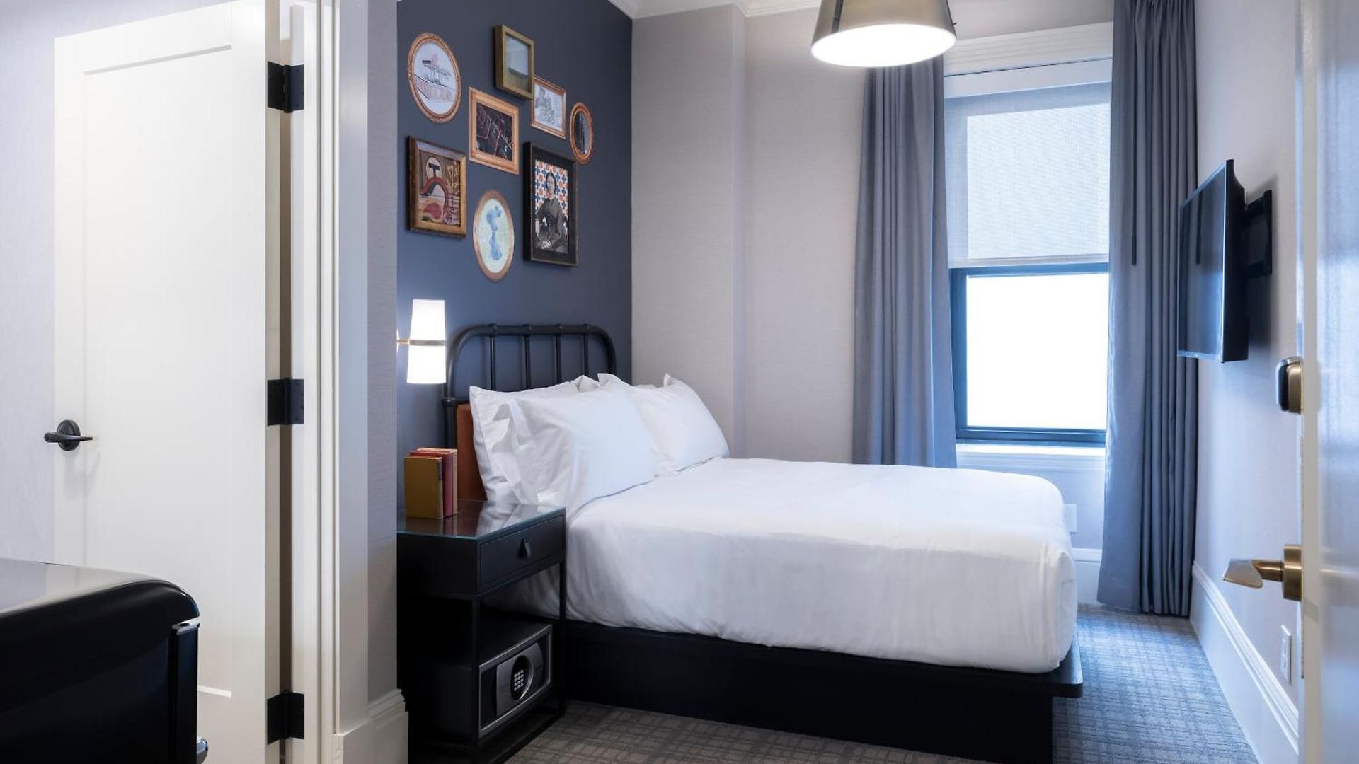 Hotel Copley Square Hotel, A Found 4*