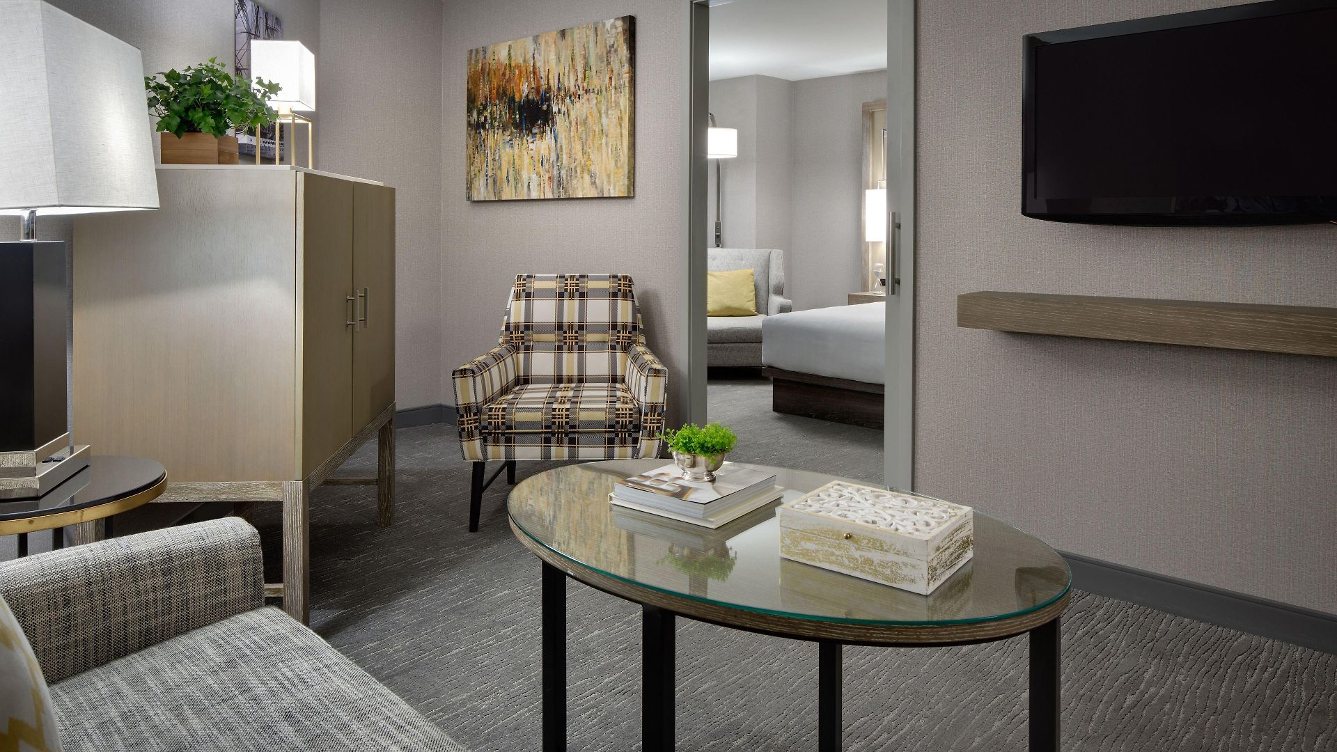 Hyatt Regency Hotel 4*