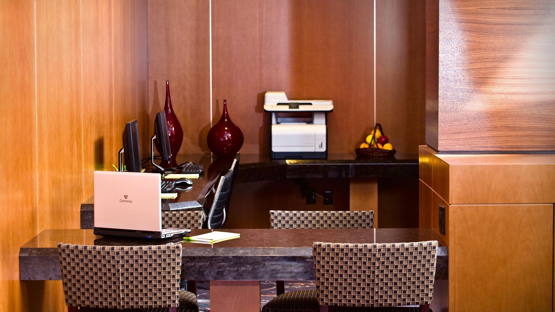 Courtyard By Marriott Logan Airport 3* Boston