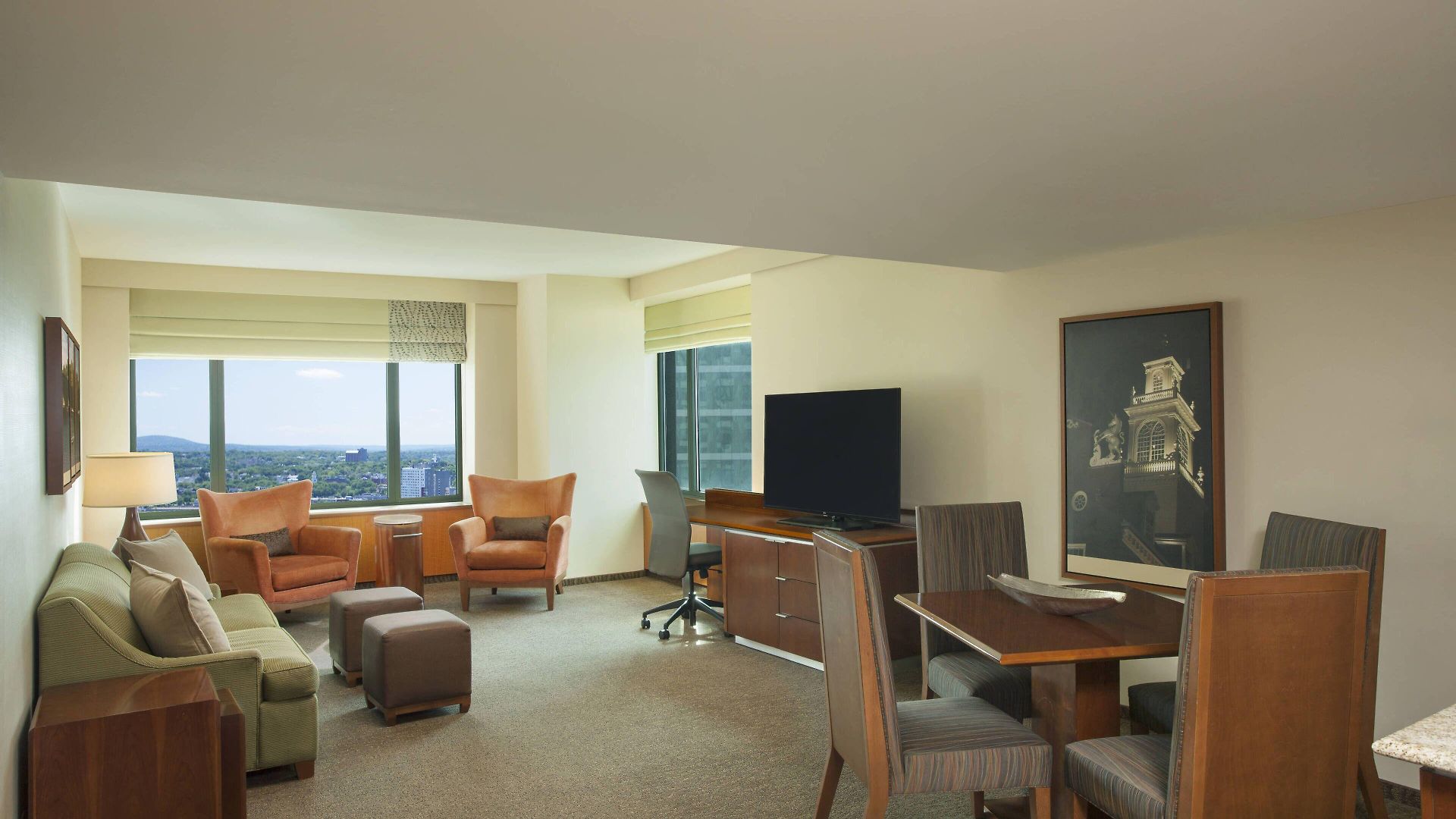 Sheraton Hotel 4*