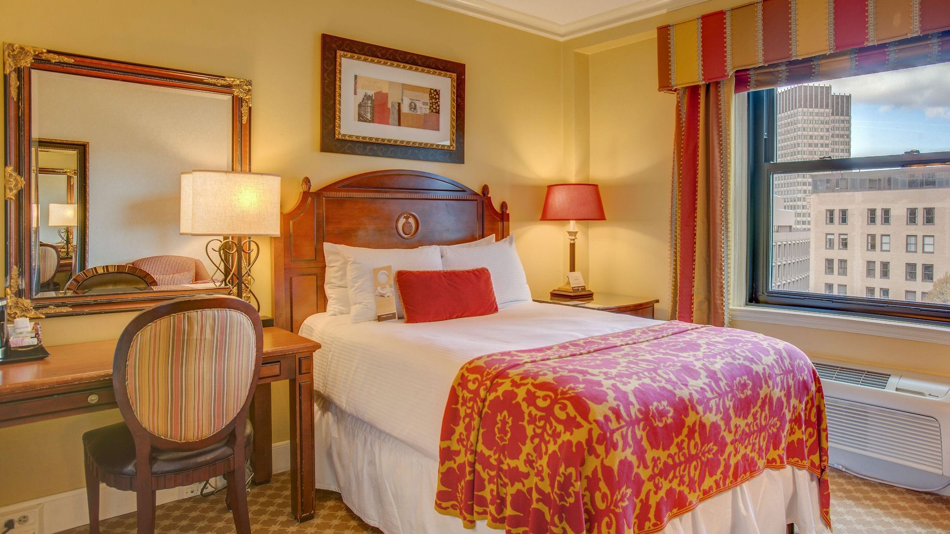 Omni Parker House 4*