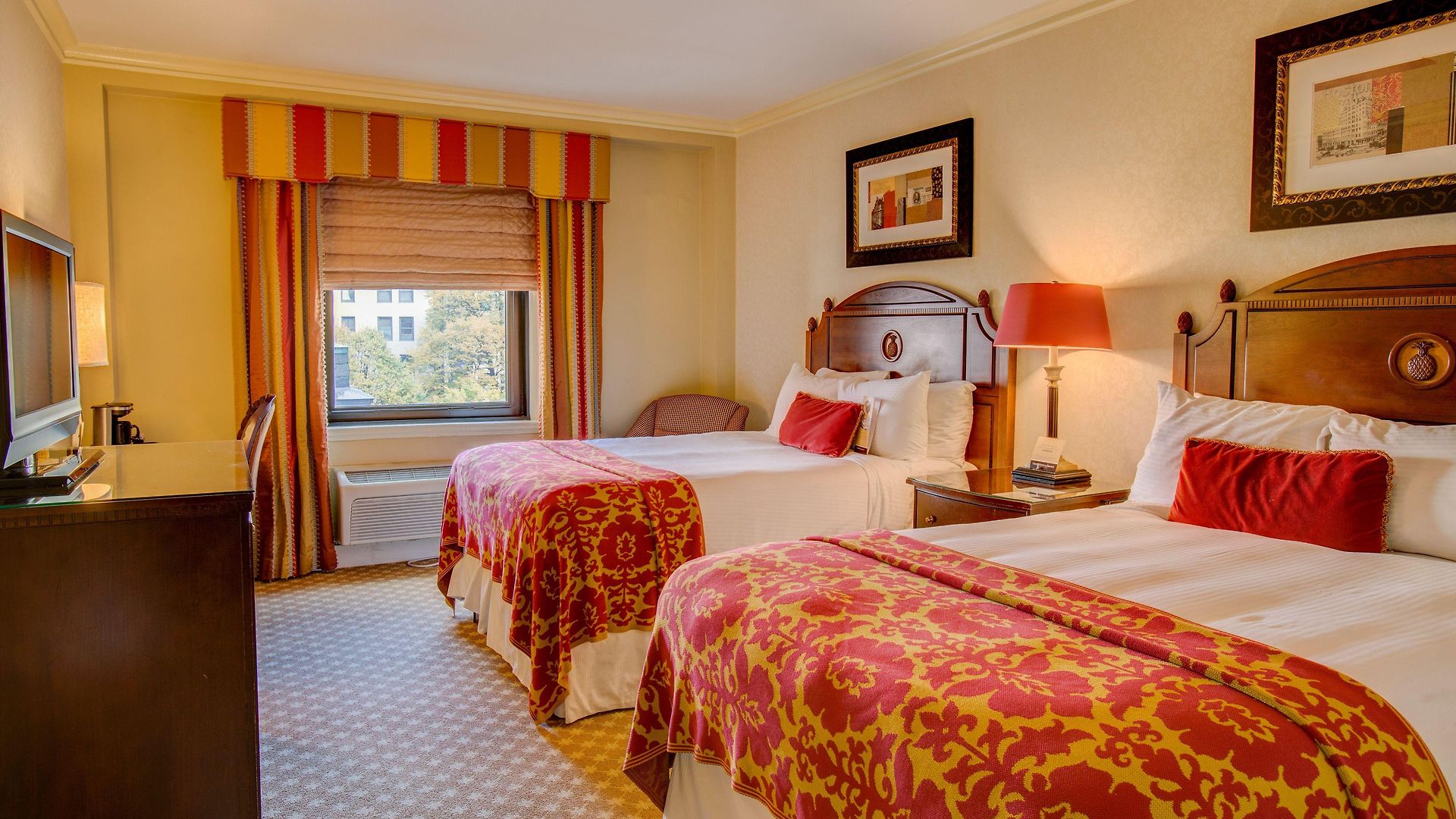 Omni Parker House Hotel 4*