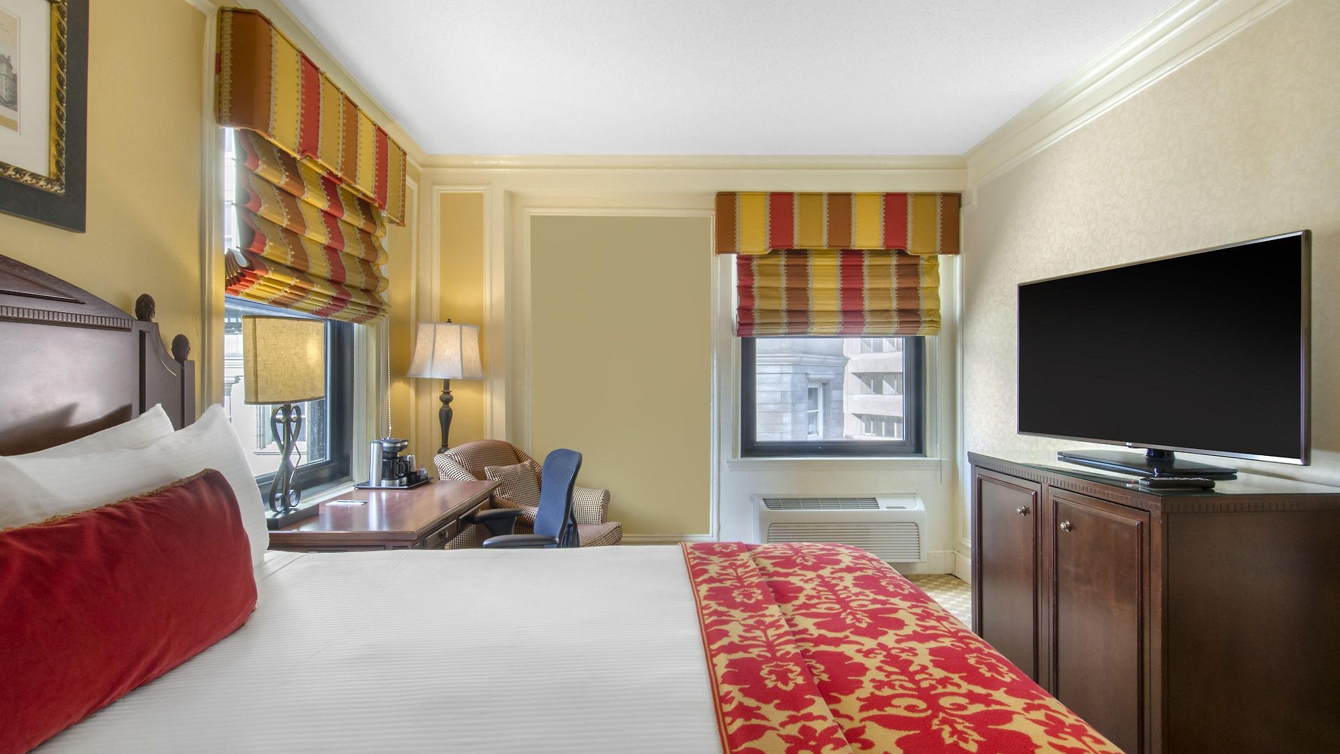 Omni Parker House Hotel 4*