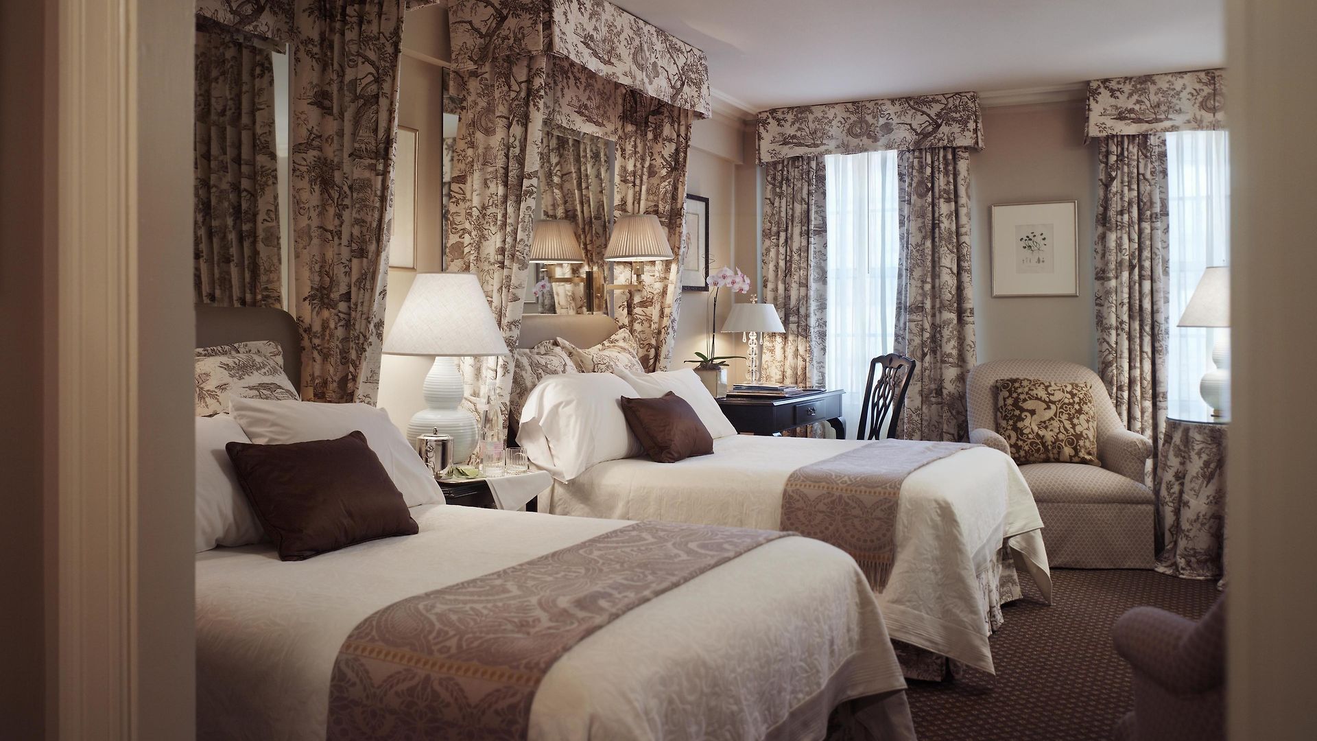 The Eliot Hotel 5*