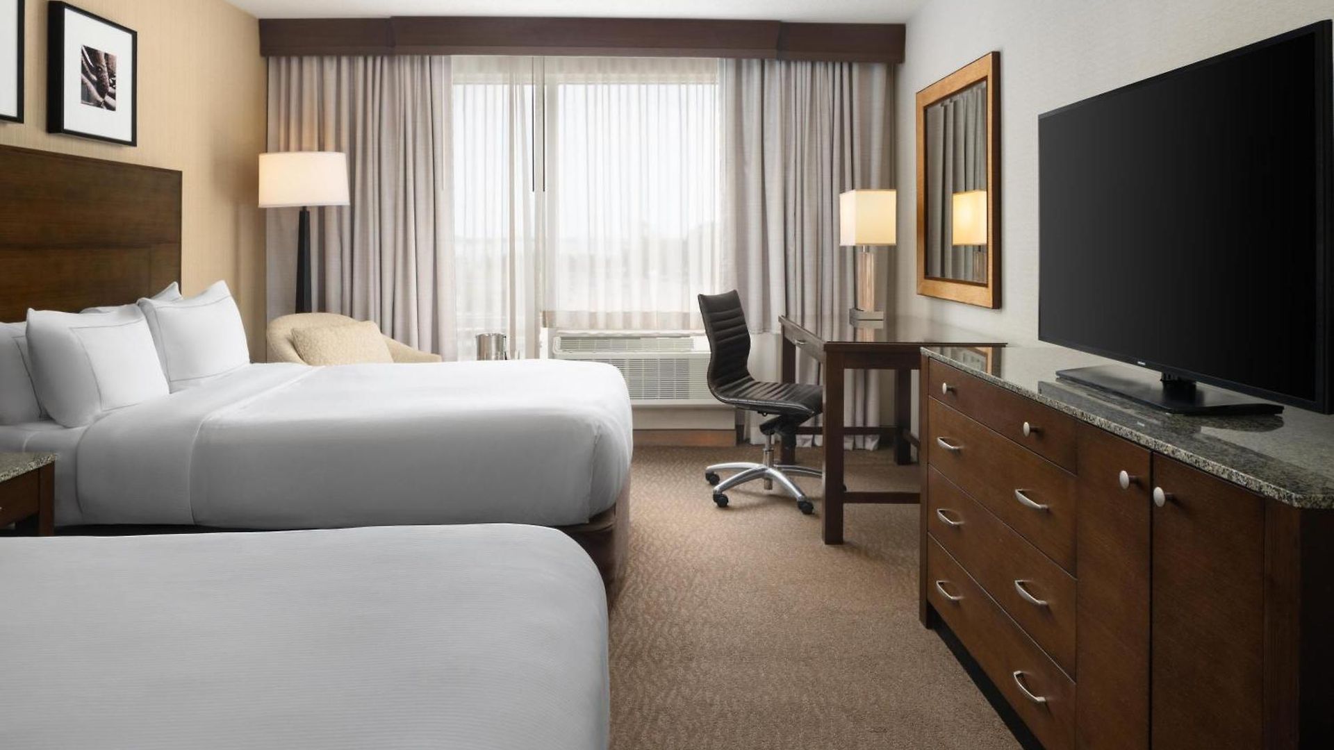 Doubletree By Hilton Bayside Hotel 3*
