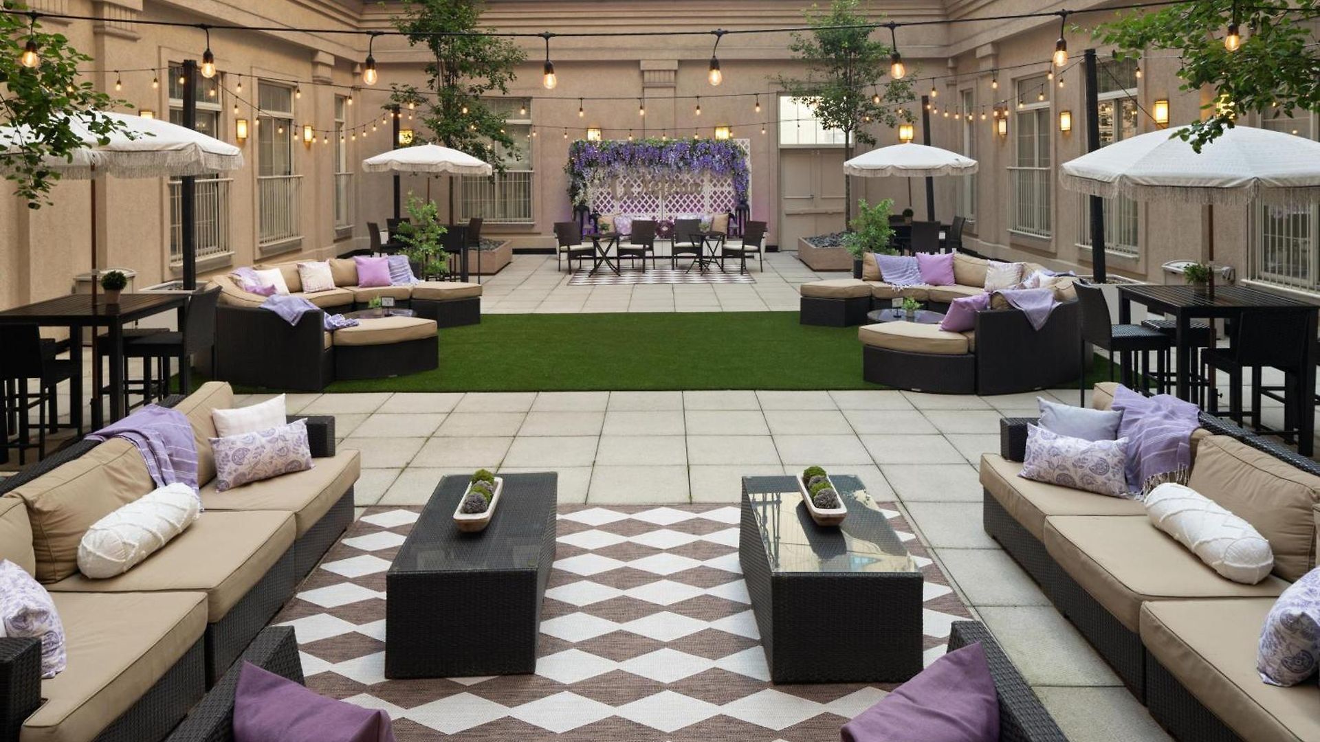 Hotel Doubletree By Hilton - Downtown 3*