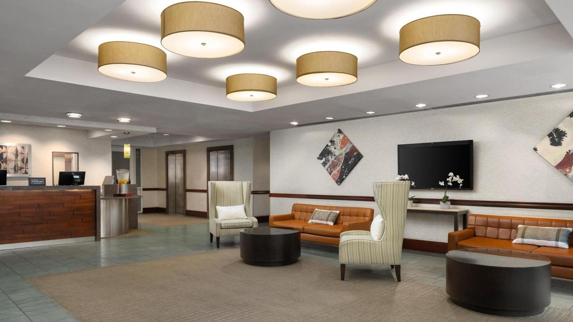 Doubletree By Hilton Bayside 3*