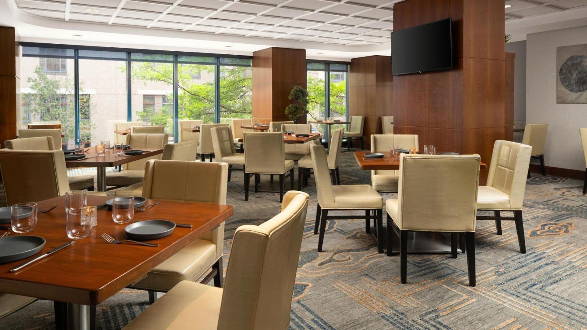 Doubletree By Hilton - Downtown