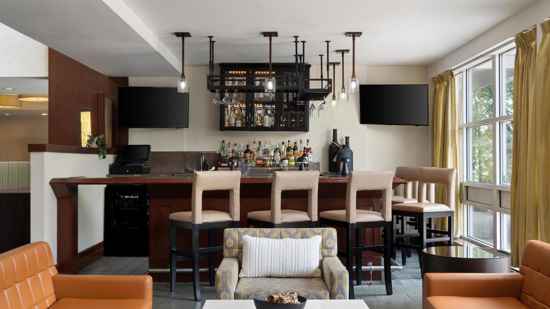 Doubletree By Hilton Bayside Hotel 3*