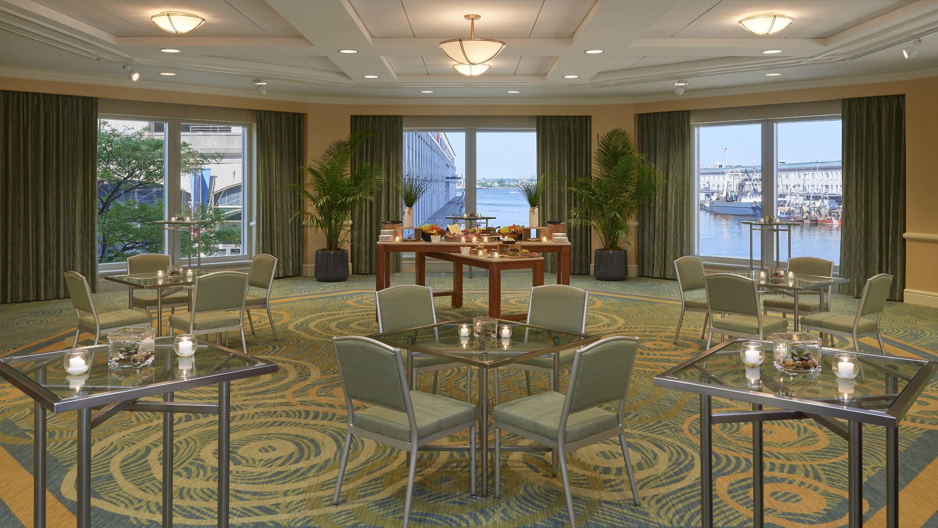 Hotel Seaport Boston