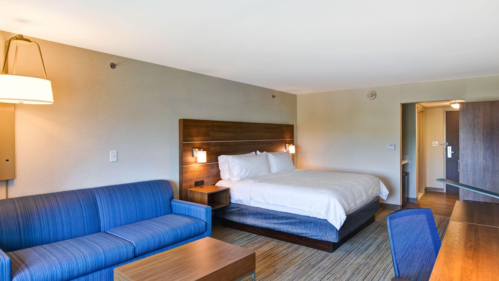 Express By Ihg Hotel Boston