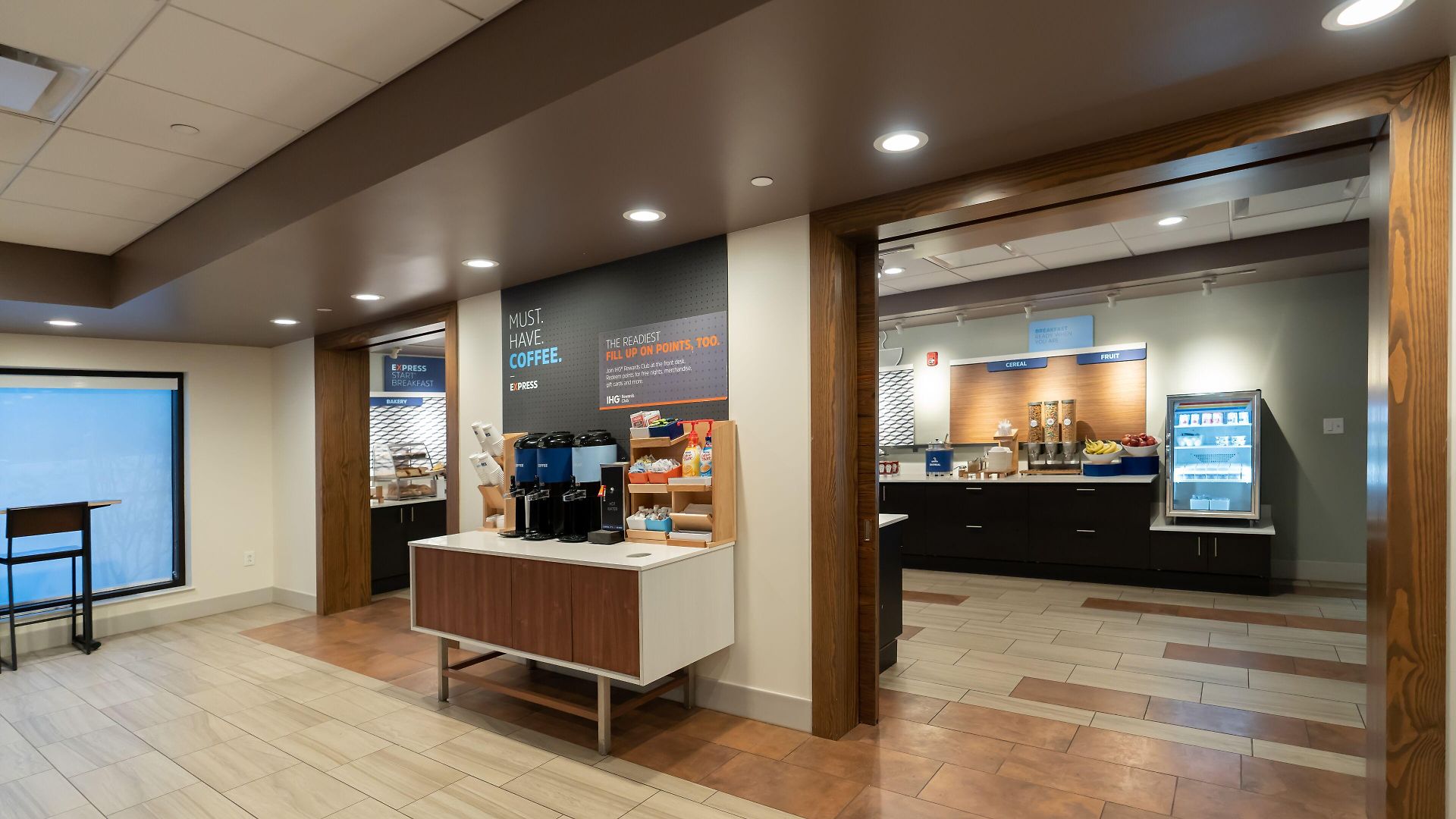 Express By Ihg Hotel 3*