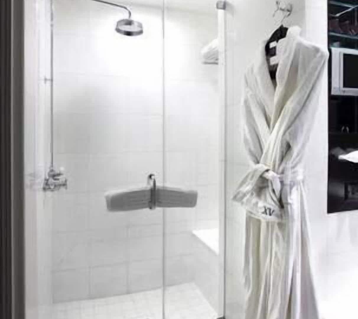 Fifteen Beacon Hotel