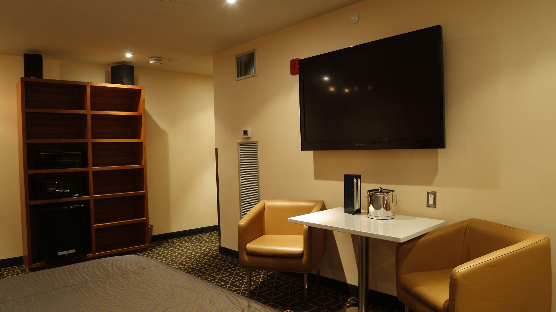 Hotel Harborside 3*