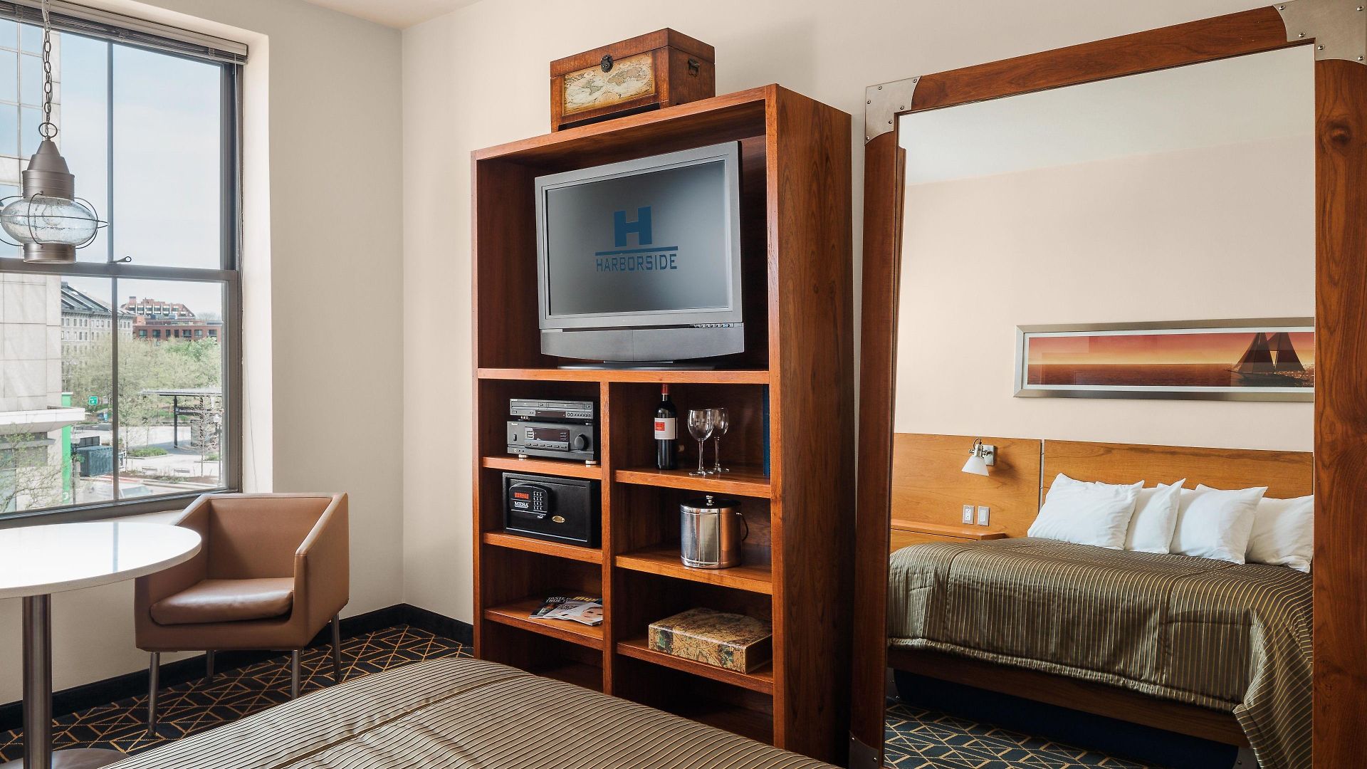 Hotel Harborside Boston
