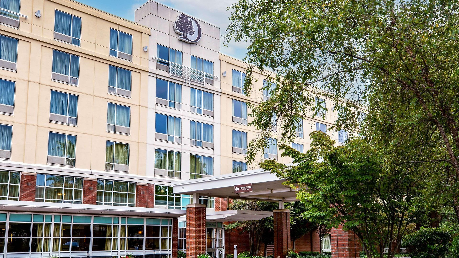 Hotel Doubletree By Hilton Bayside 3*