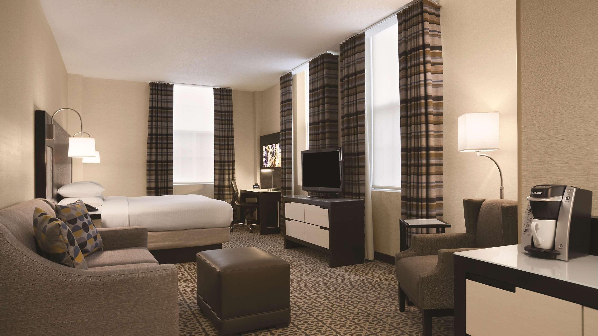 Doubletree By Hilton - Downtown Hotel 3*