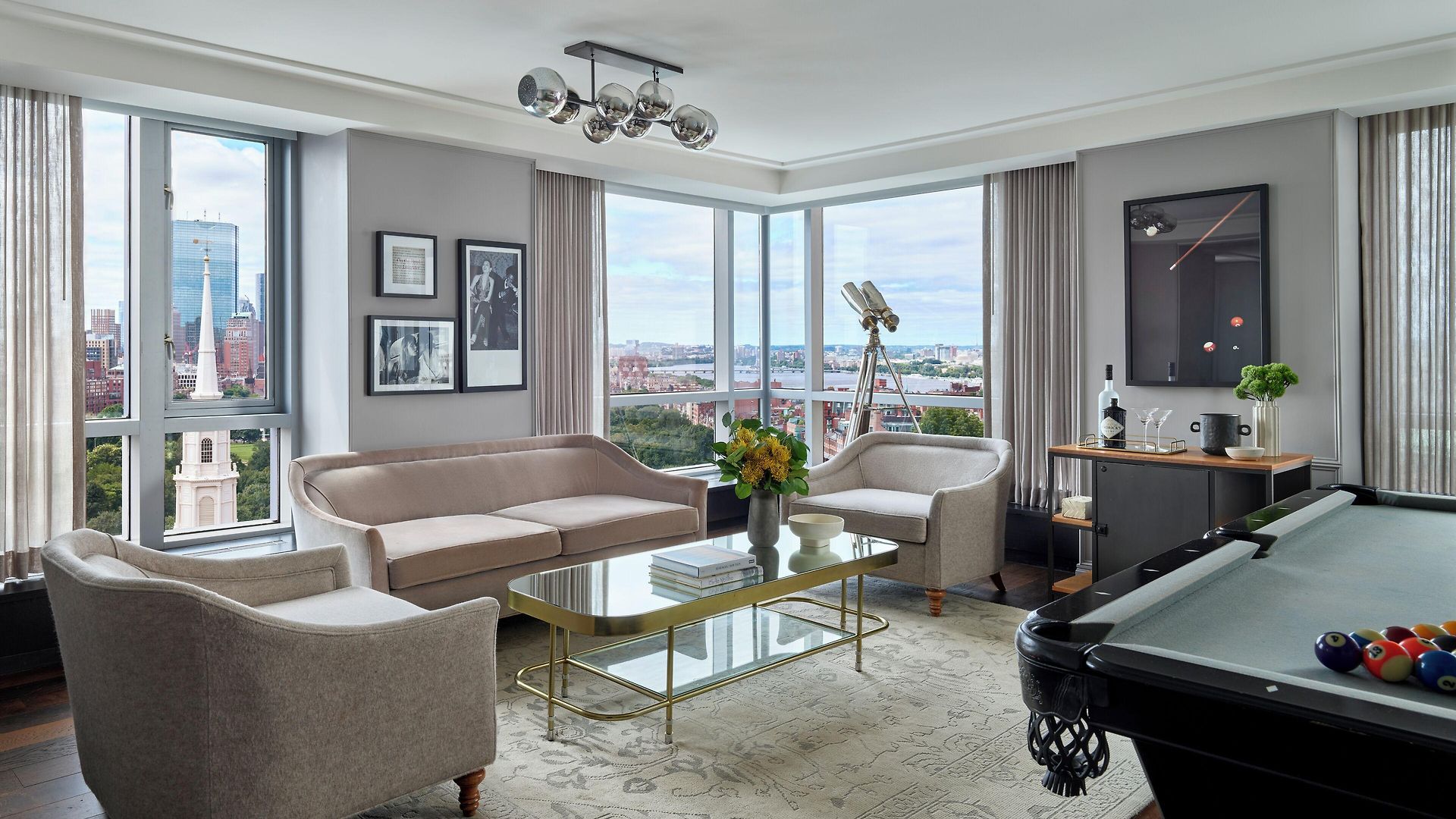 Aka Common Hotel 4*