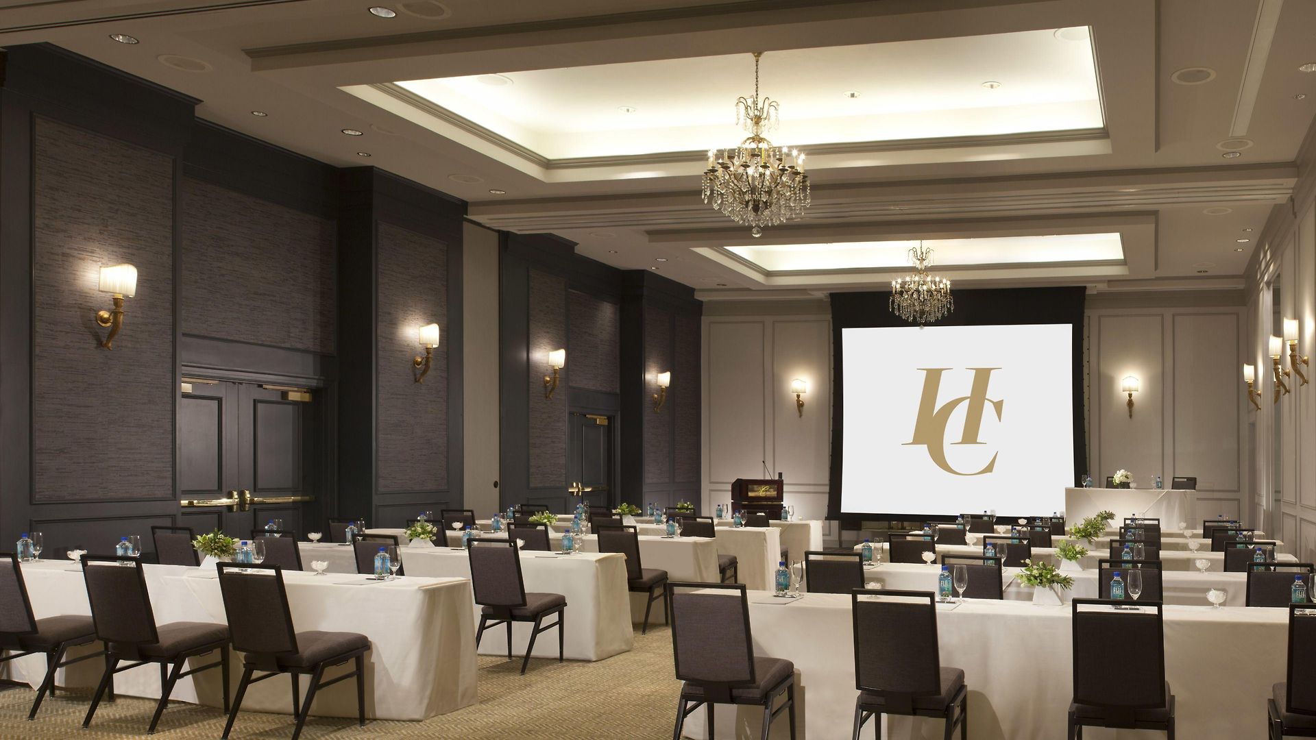 Commonwealth 5* Boston