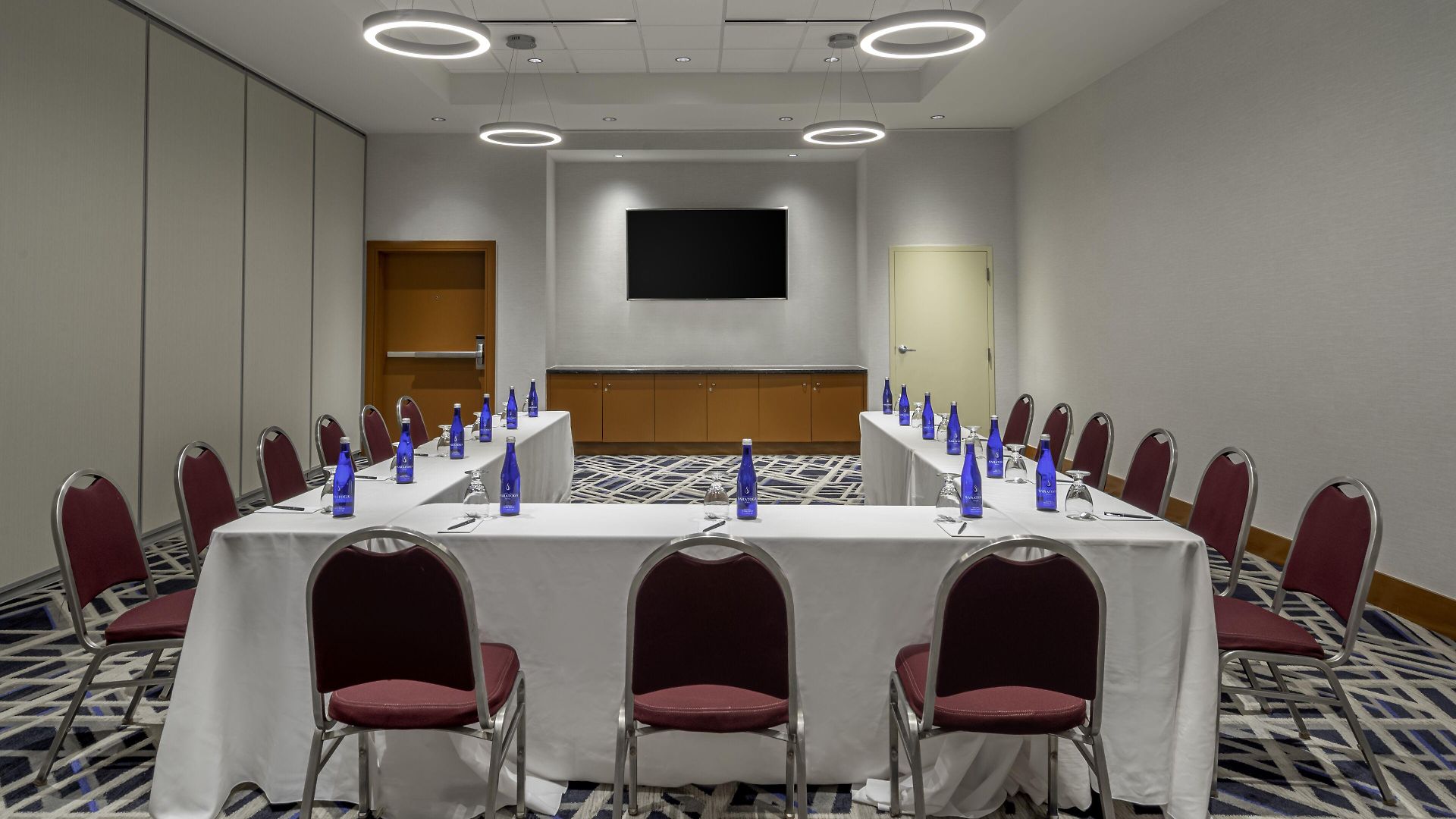 Embassy At Logan Airport 3* Boston