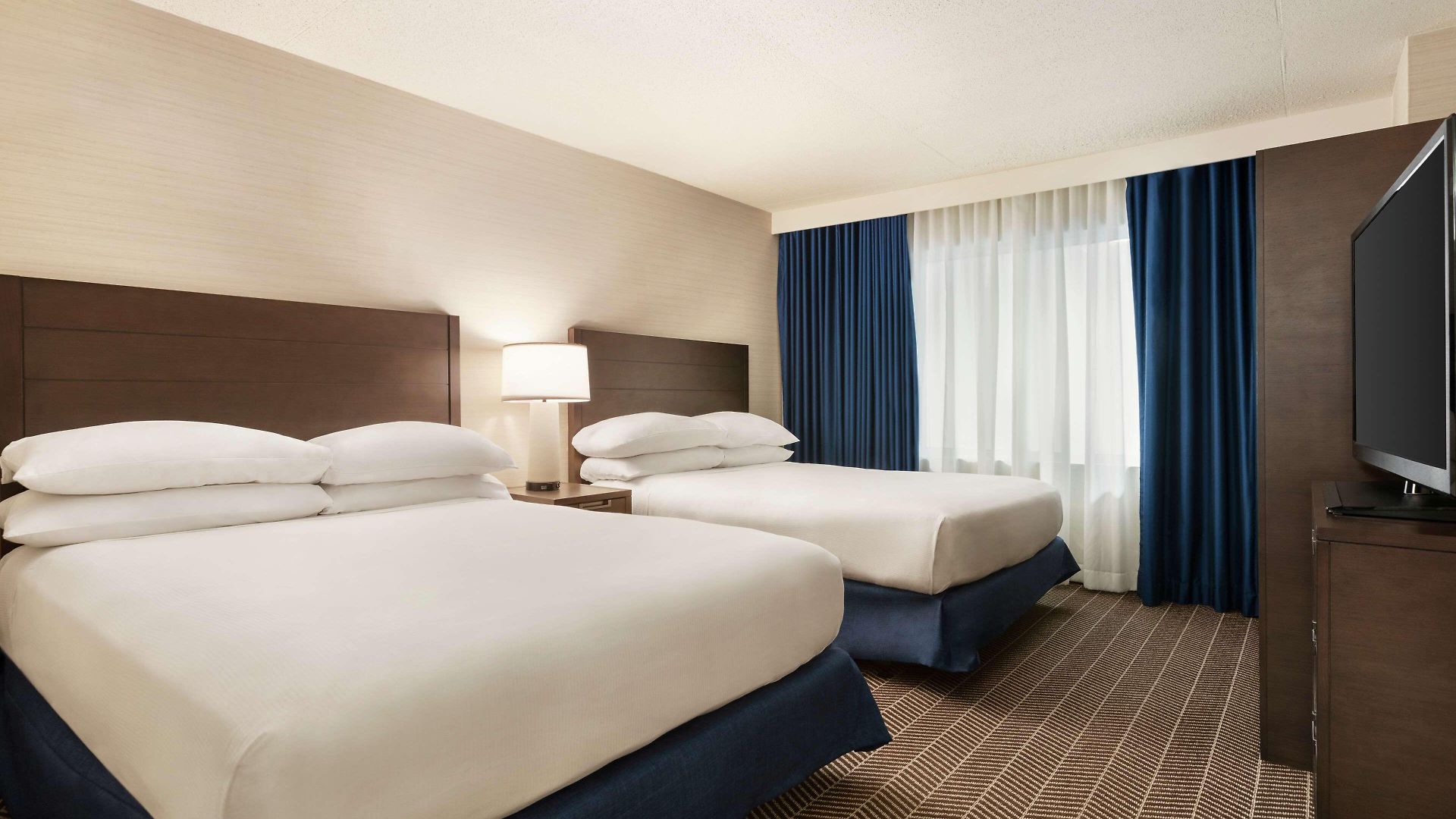 Hotel Embassy At Logan Airport Boston