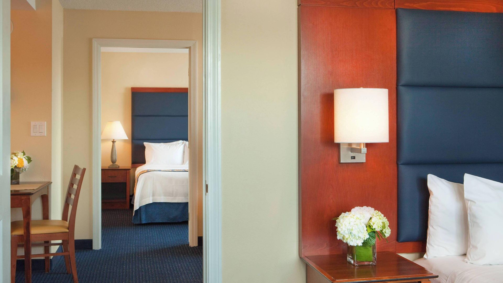 By Marriott Harbor On Tudor Wharf Hotel
