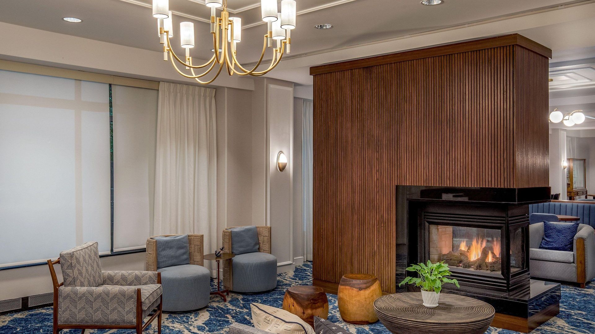 Hotel By Marriott Harbor On Tudor Wharf Boston