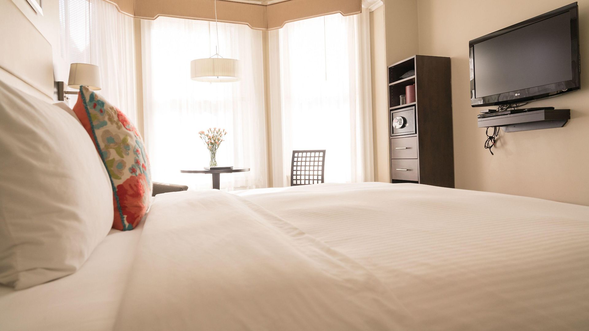 Newbury Hotel