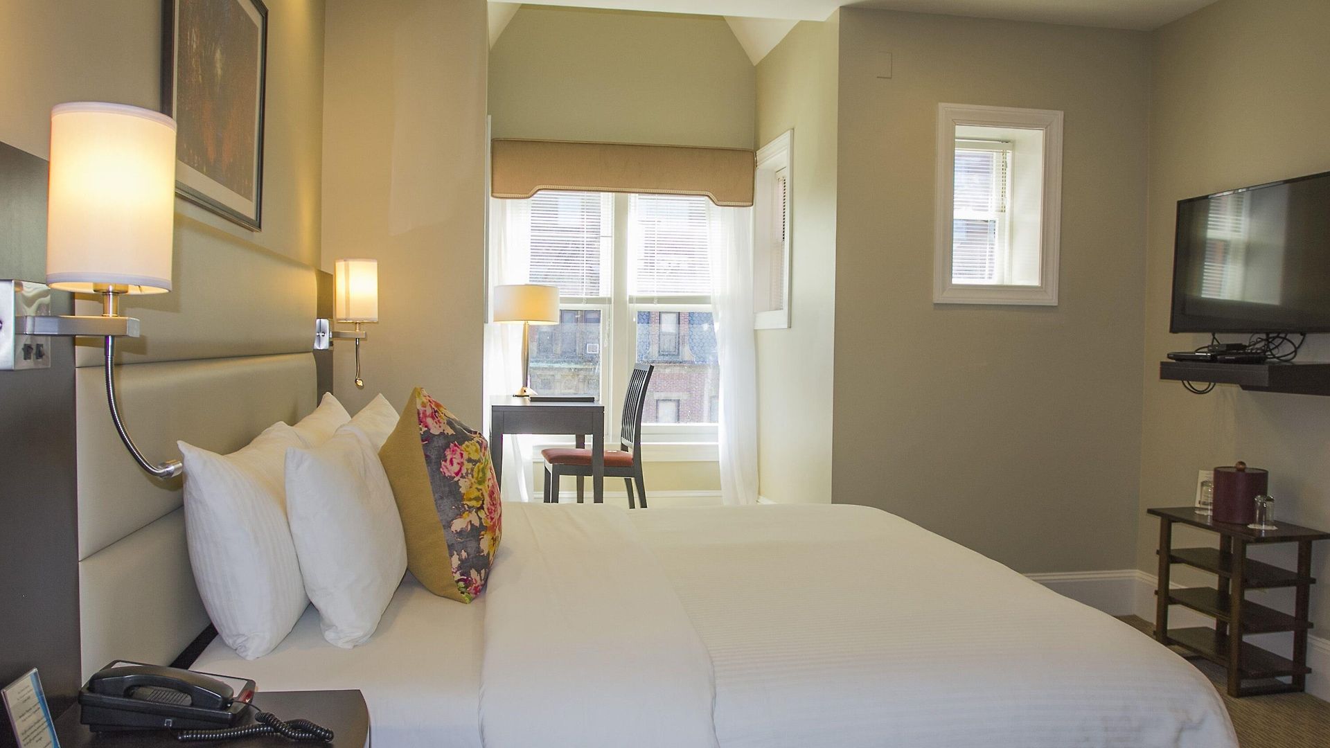 Hotel Newbury 3*