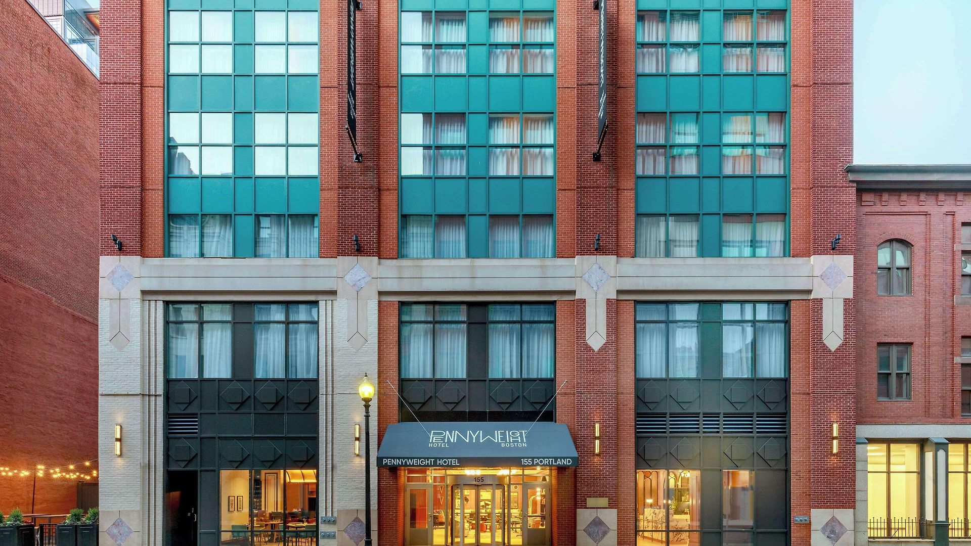 Hotel Pennyweight Boston, Curio Collection By Hilton 4*