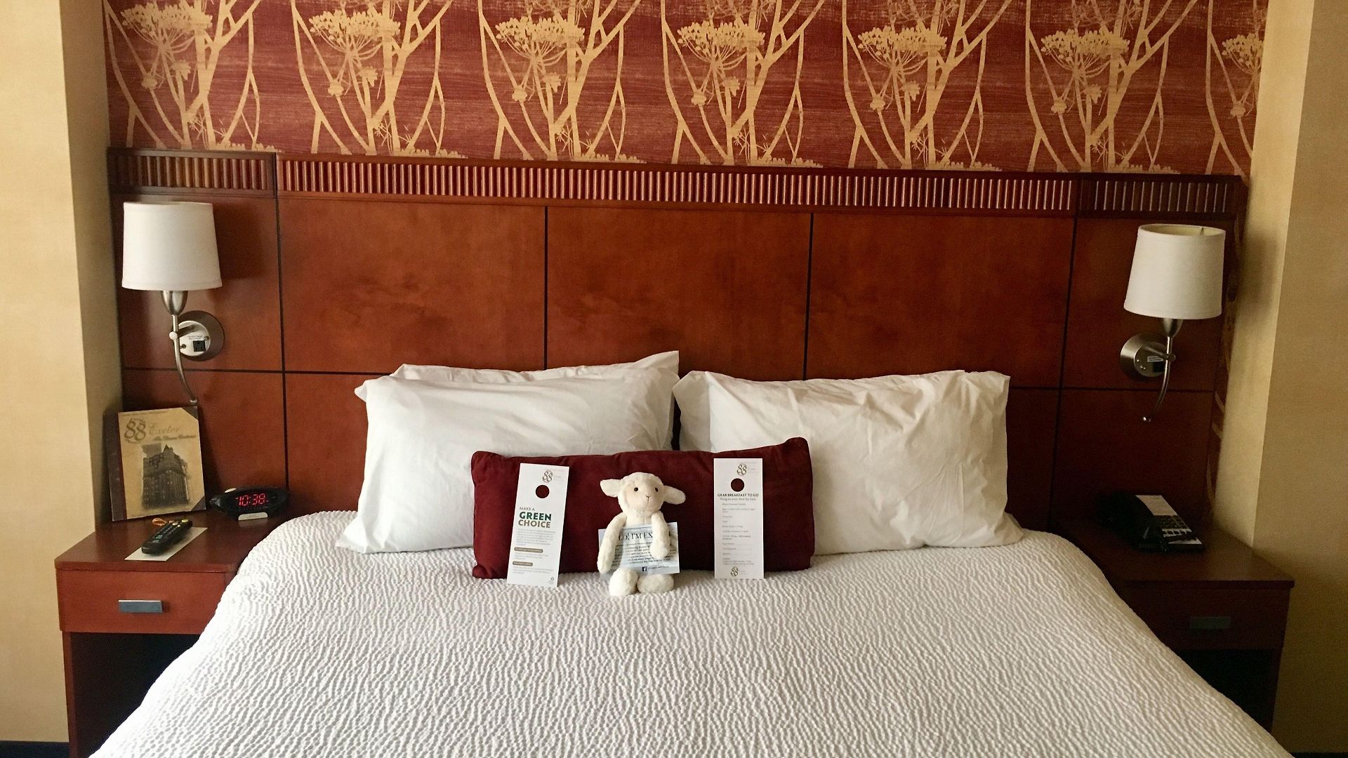 Courtyard Copley Square 3*