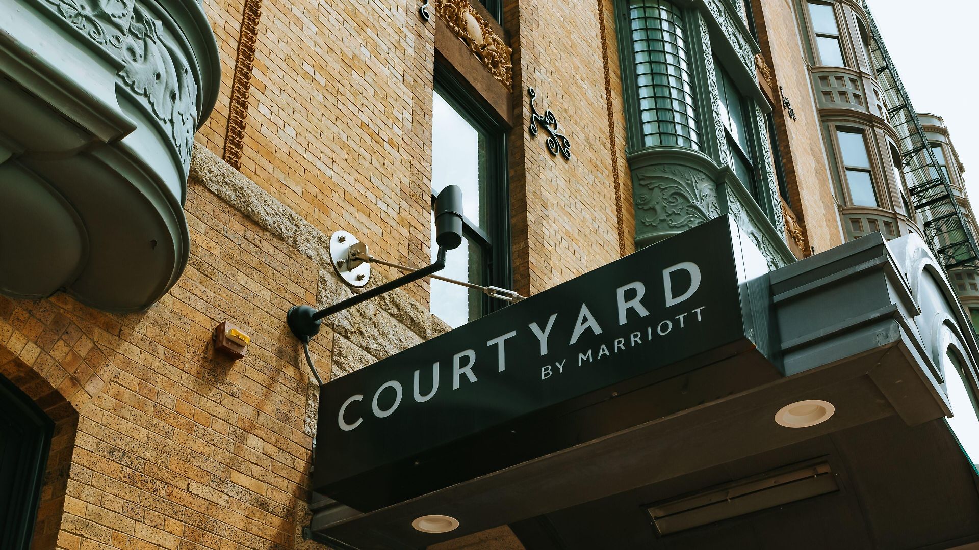 Courtyard Copley Square Hotel Boston