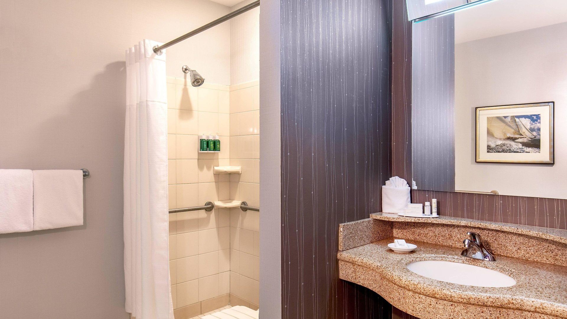 Courtyard Copley Square 3*