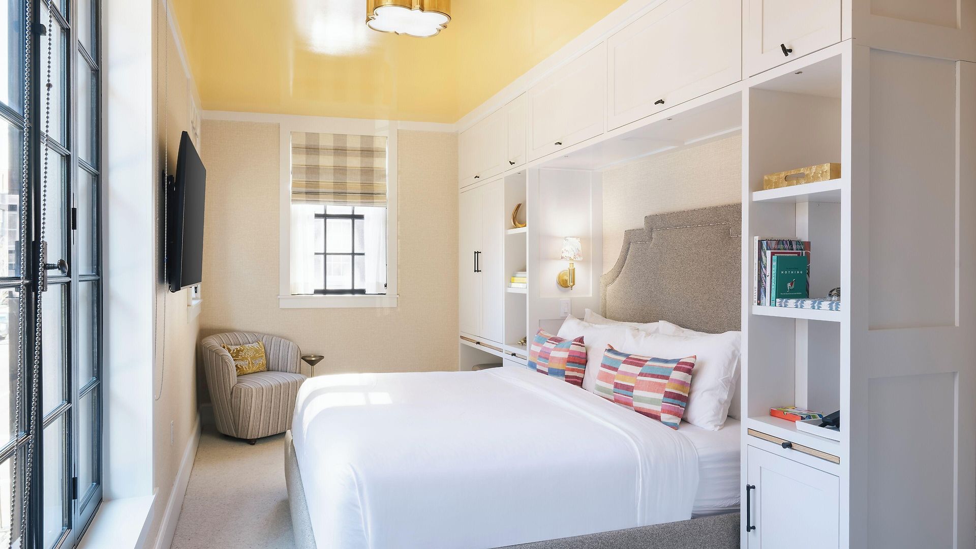 Beacon Hill Hotel 4*