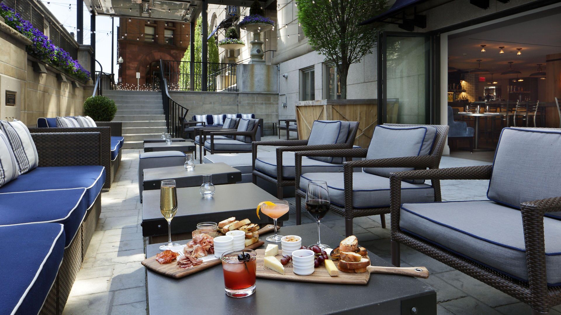 Aka Back Bay Hotel 4*