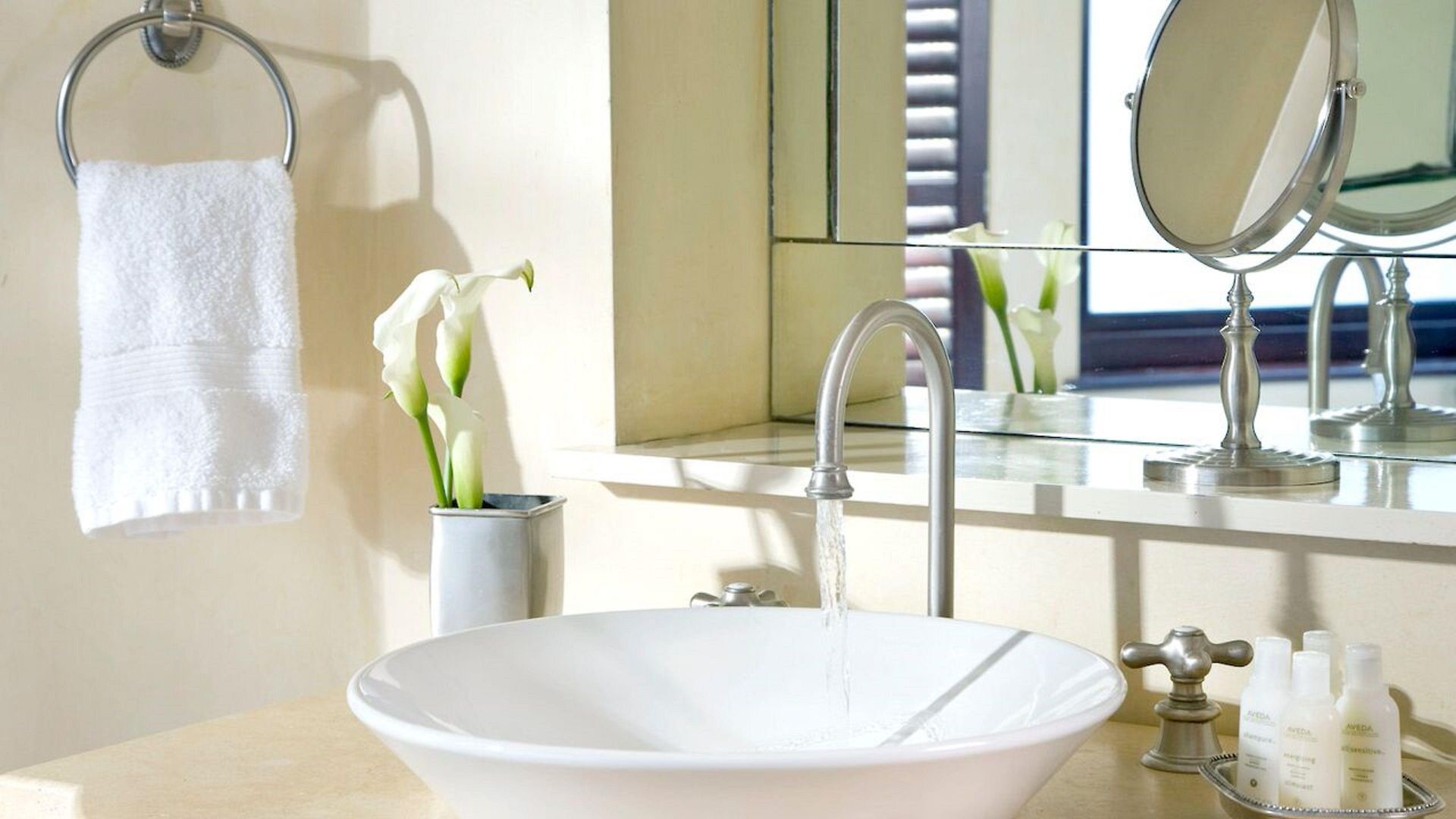 Clarendon Square 4* Boston