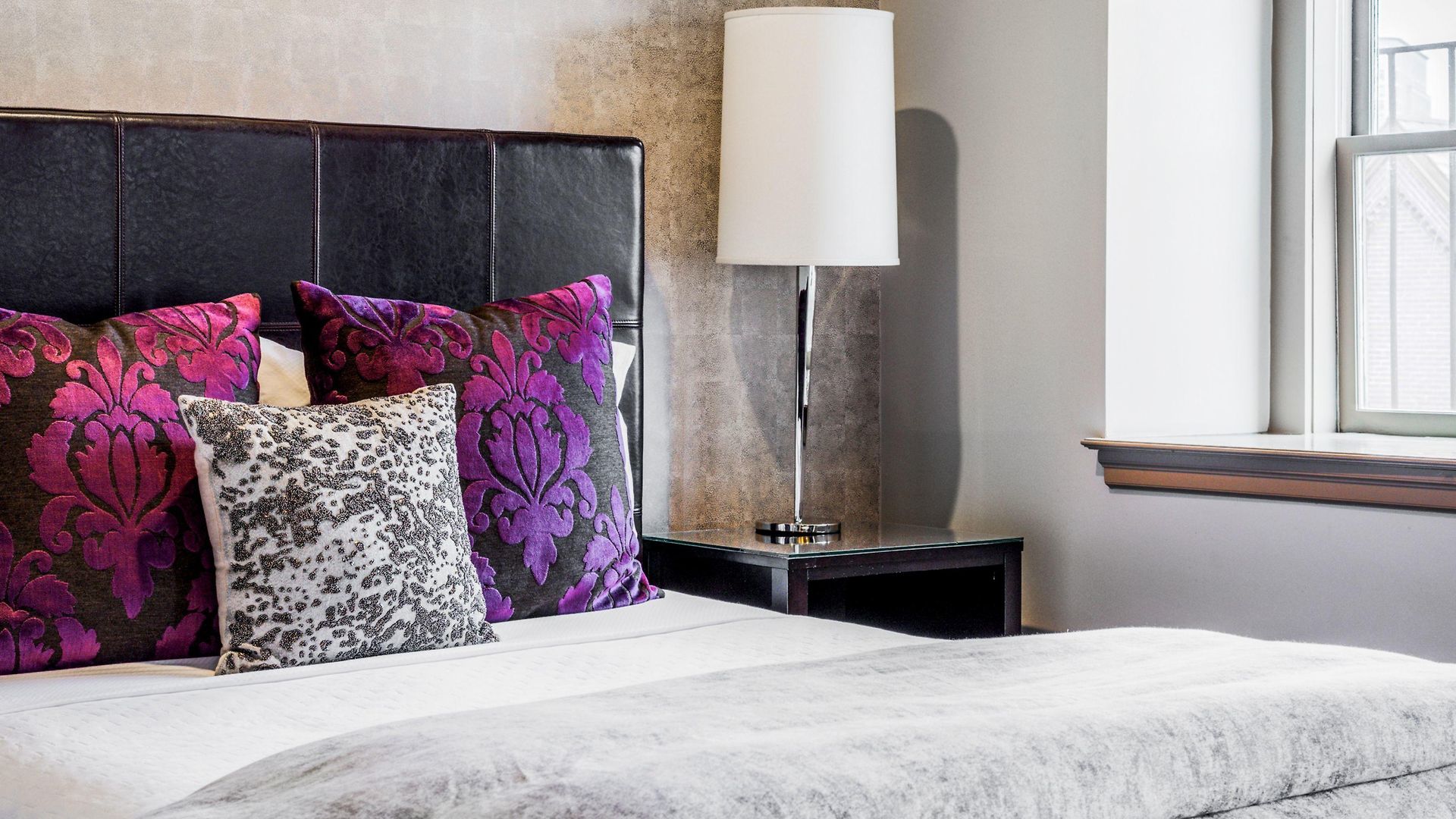Clarendon Square Bed & Breakfast