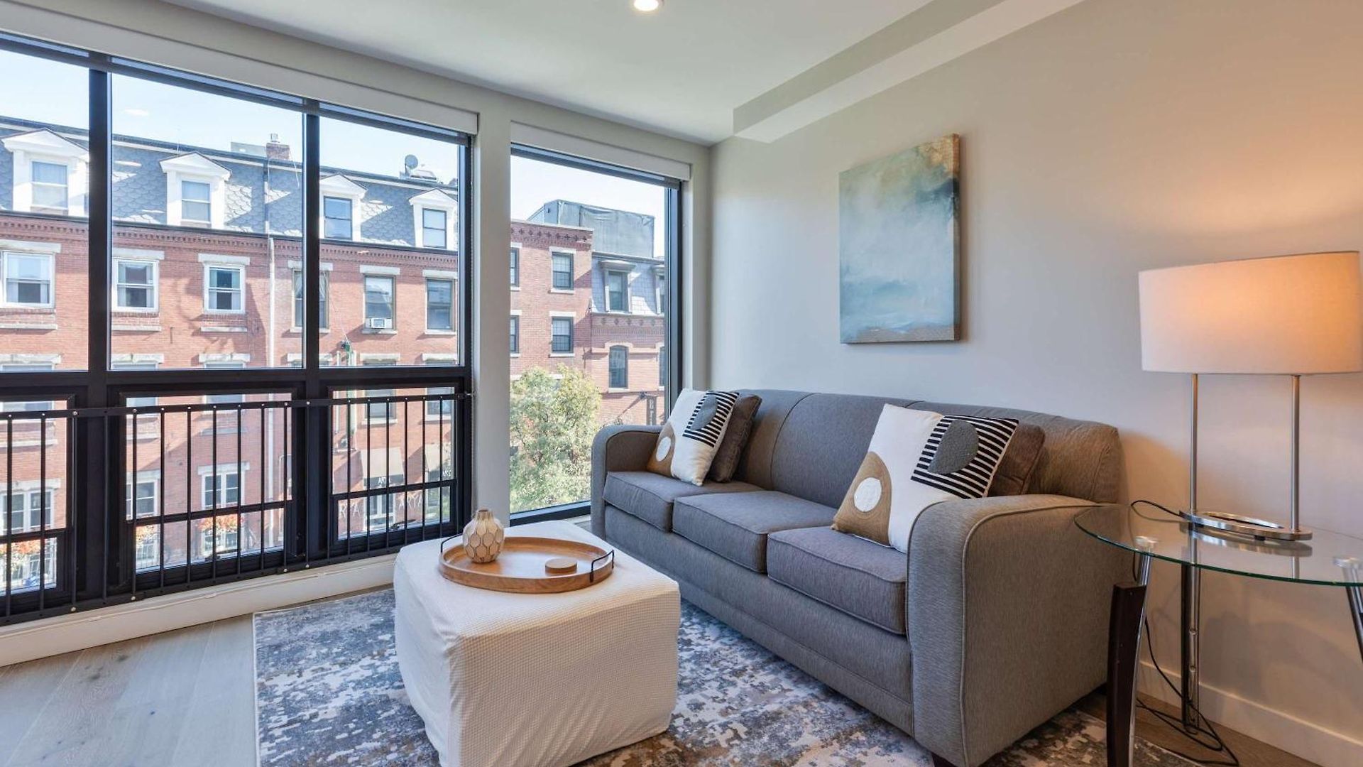 In Heart Of Apartment Boston