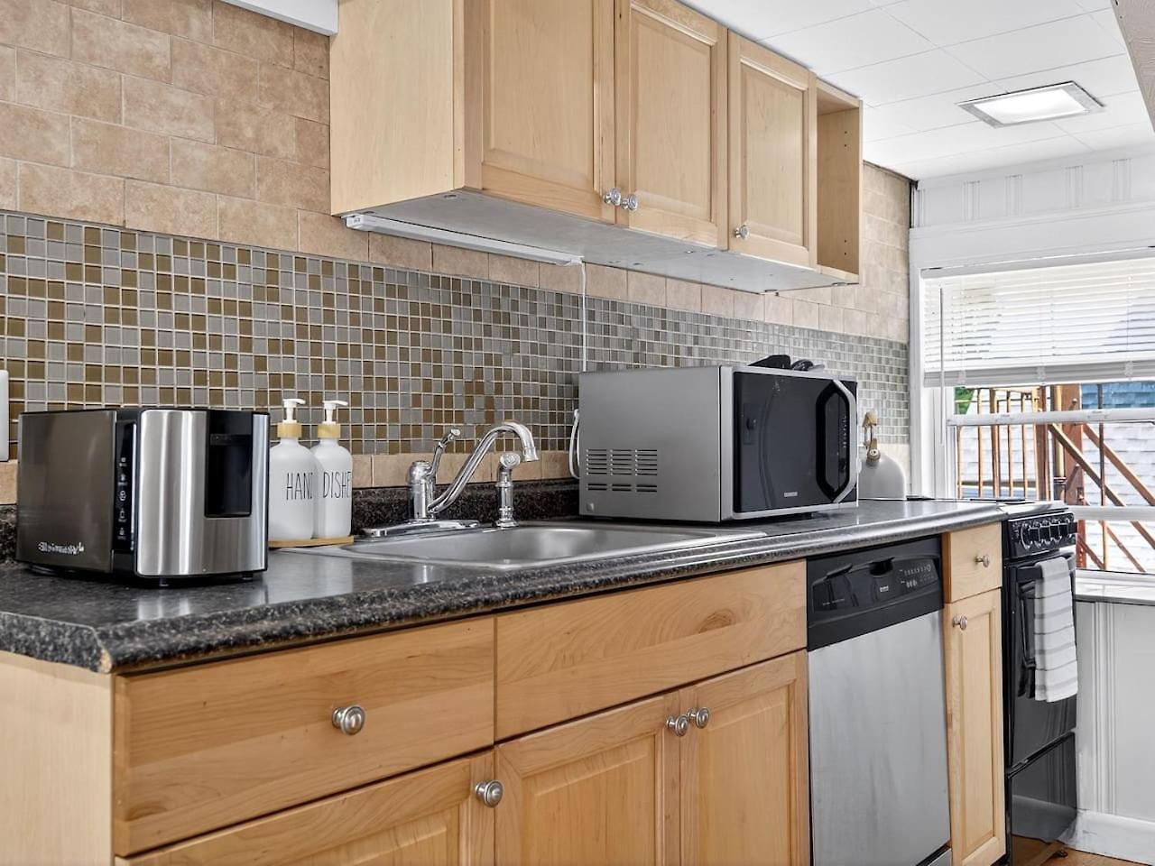 Charming 1br In With Free Parking