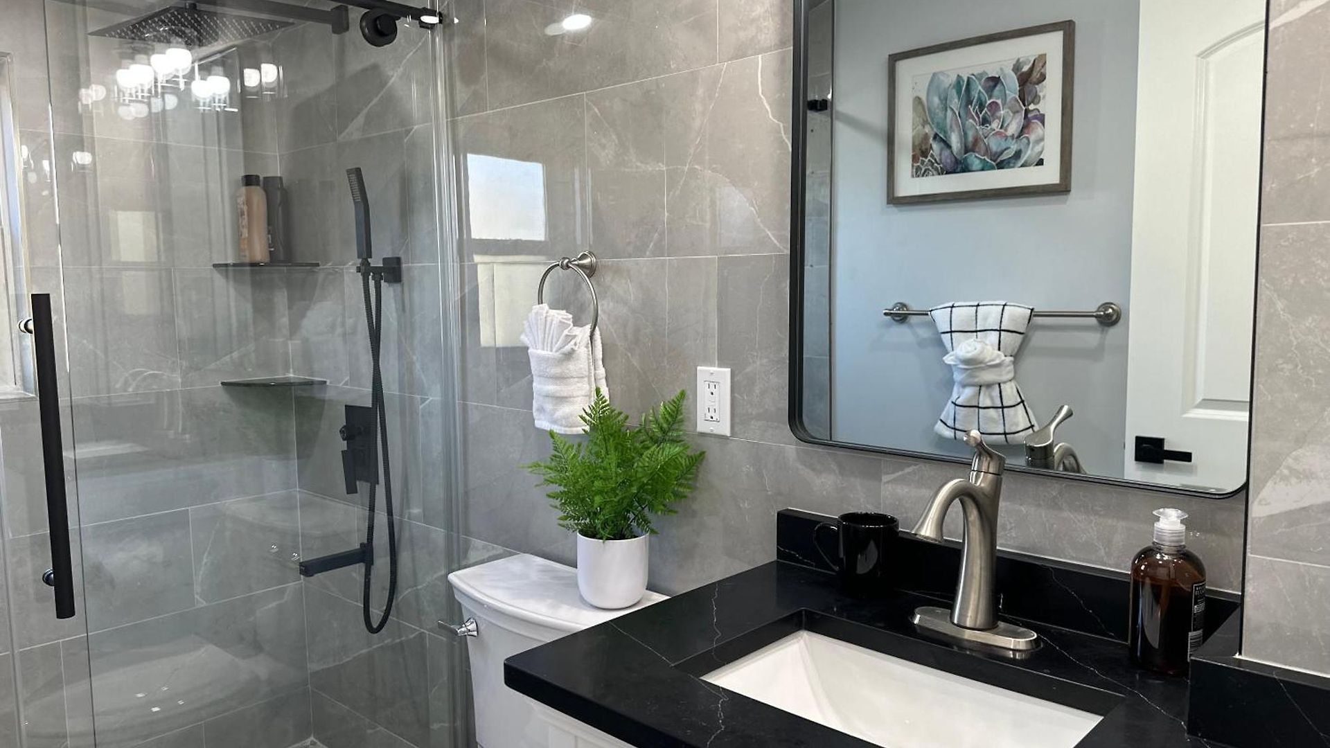85c Brand New 3brwalk To Transit, Near * Boston