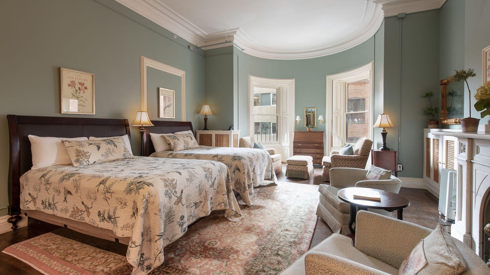 Bed & Breakfast The College Club Of