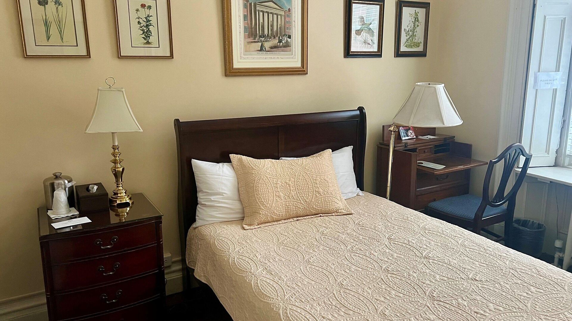 The College Club Of Bed & Breakfast