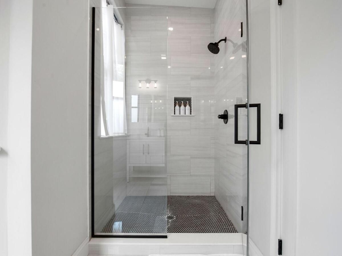 Apartment Modern 5b3b In Steps To Convention Center Boston
