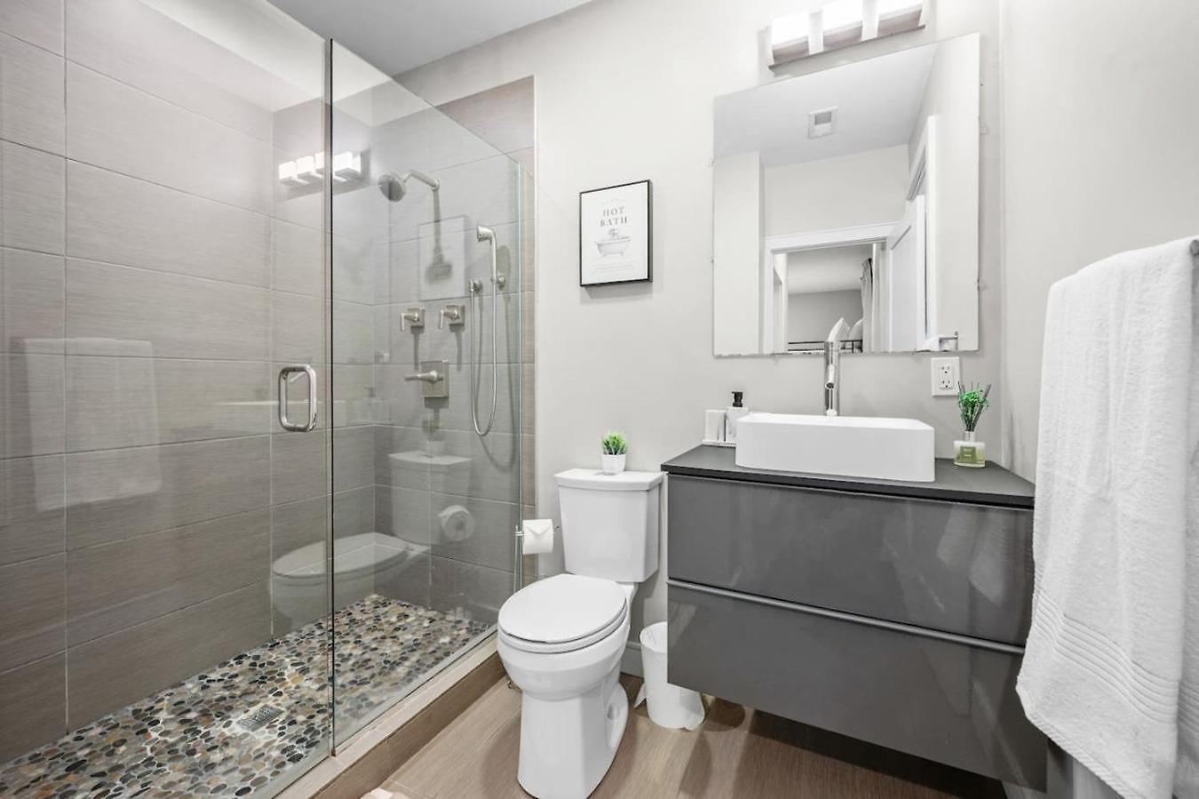 Luxury 3br In That Sleeps 10 *