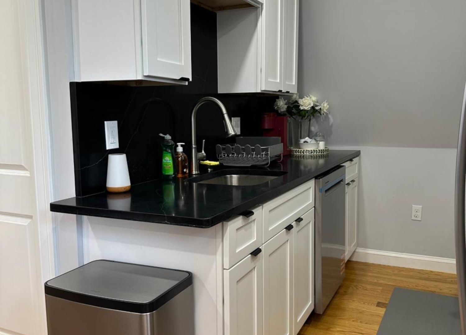 85c Brand New 3brwalk To Transit, Near * Boston
