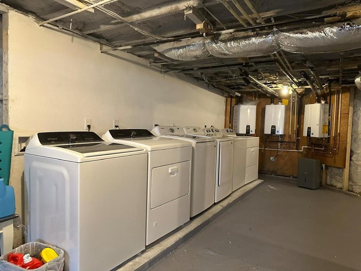Apartment 85c Brand New 3brwalk To Transit, Near *