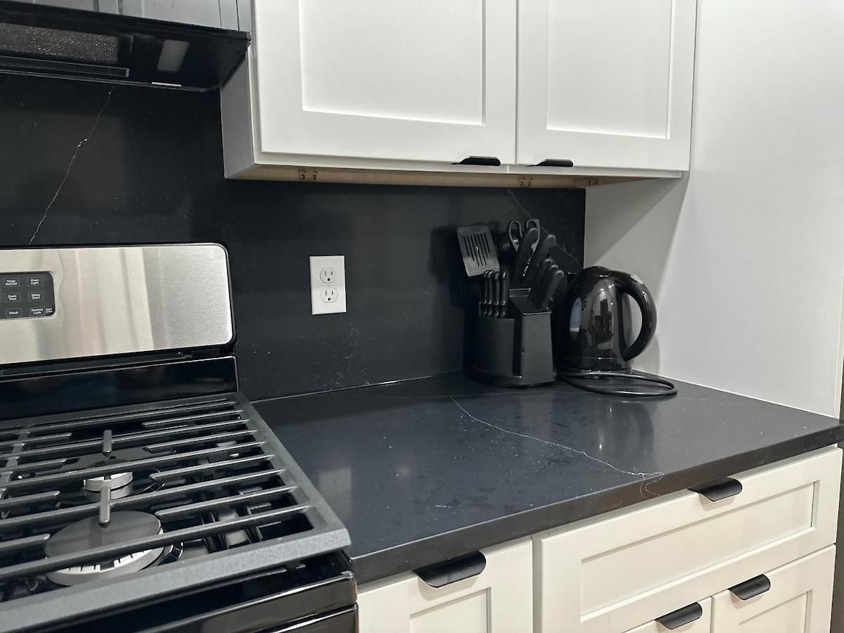 Apartment 85c Brand New 3brwalk To Transit, Near Boston