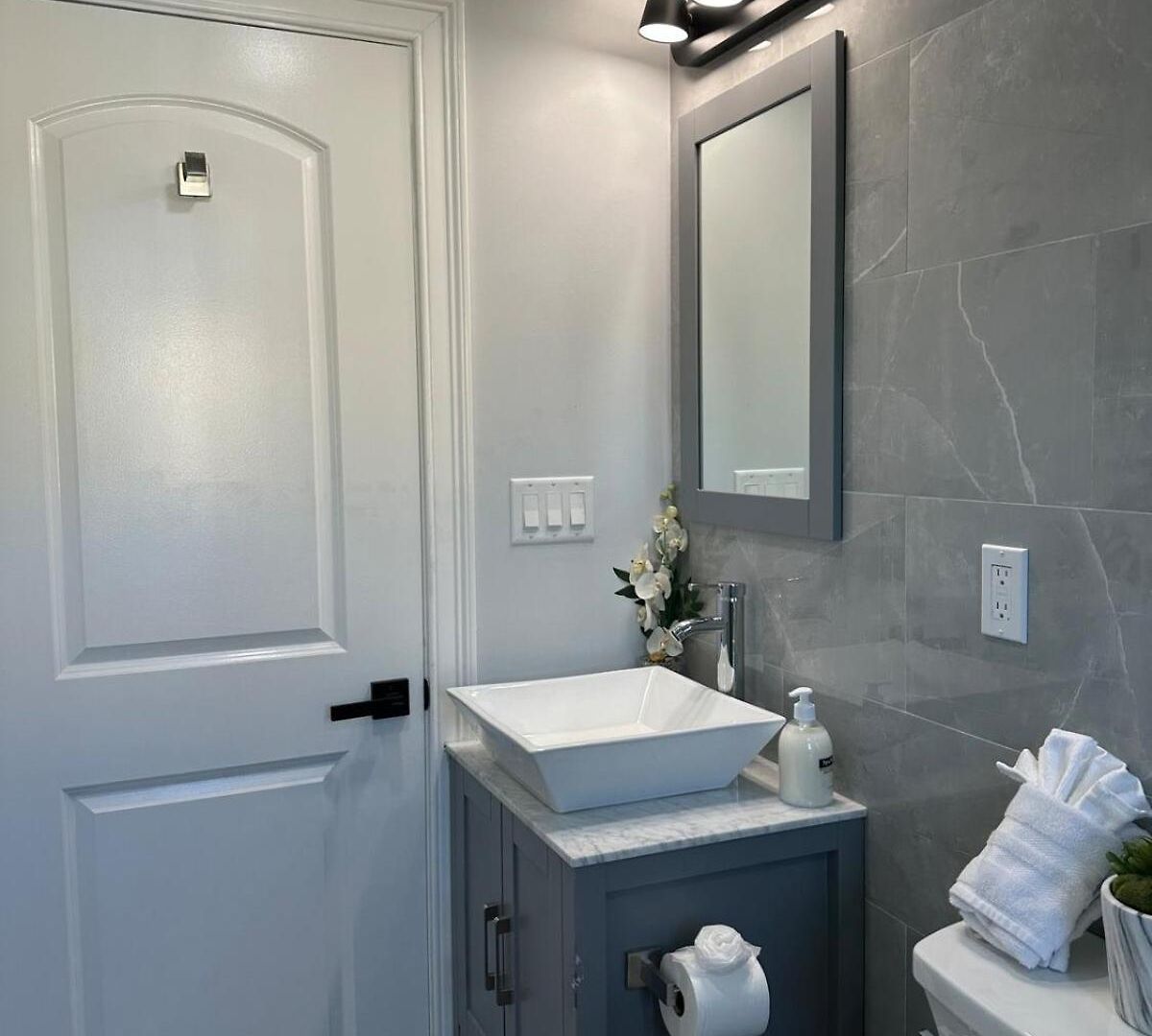 85c Brand New 3brwalk To Transit, Near *