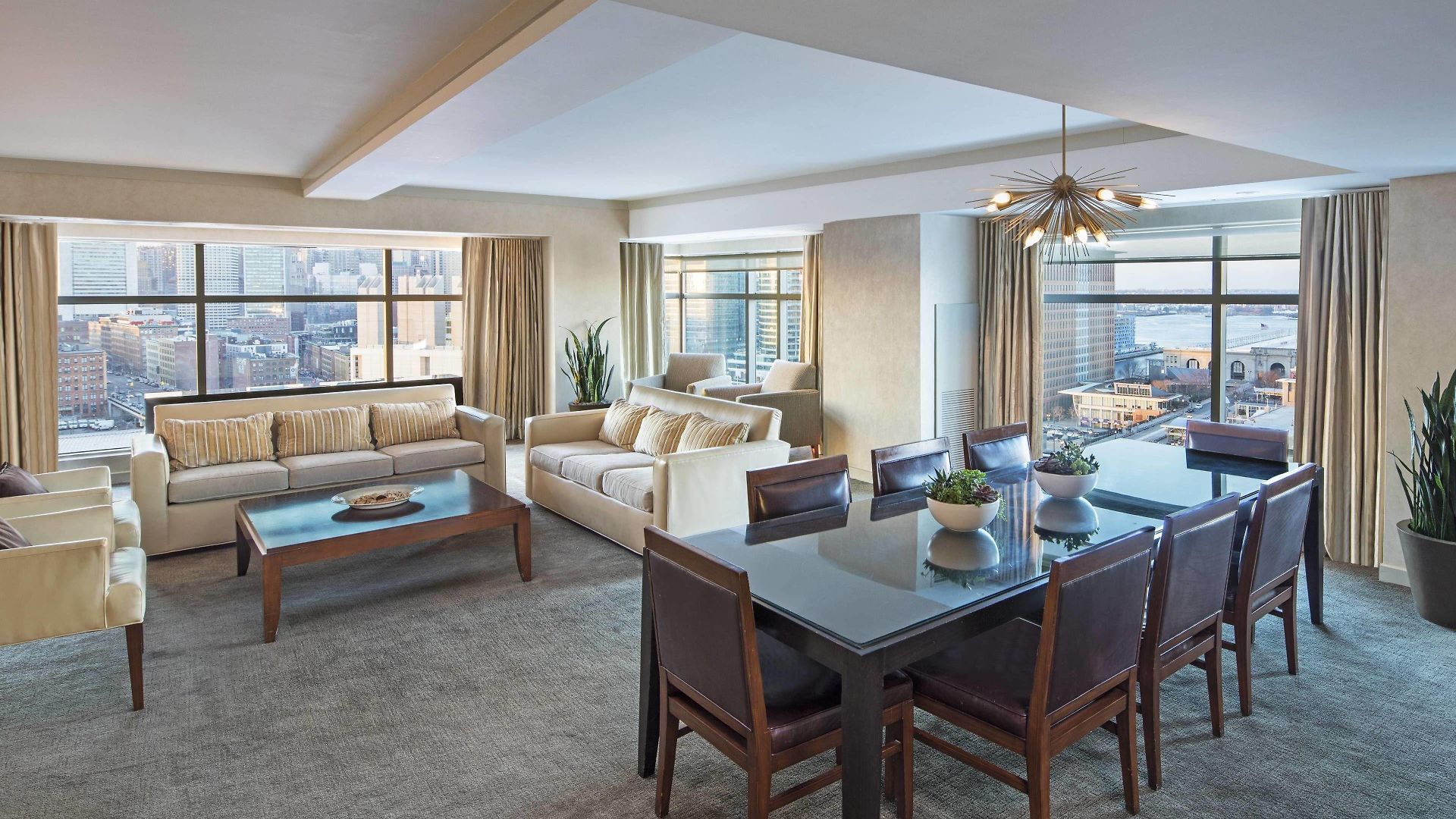 Hotel The Westin Seaport District 4*