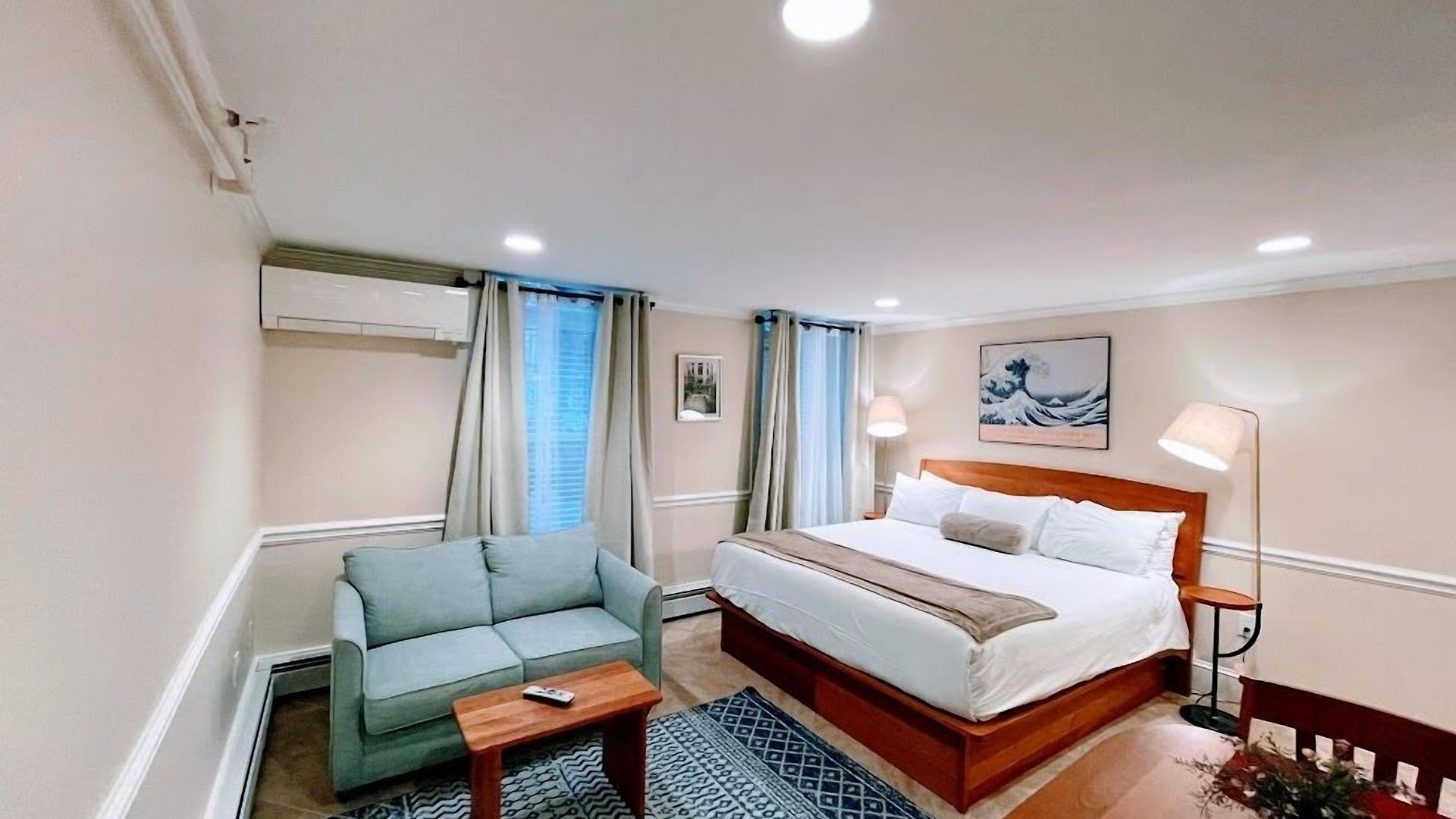 Inn Copley House 2*